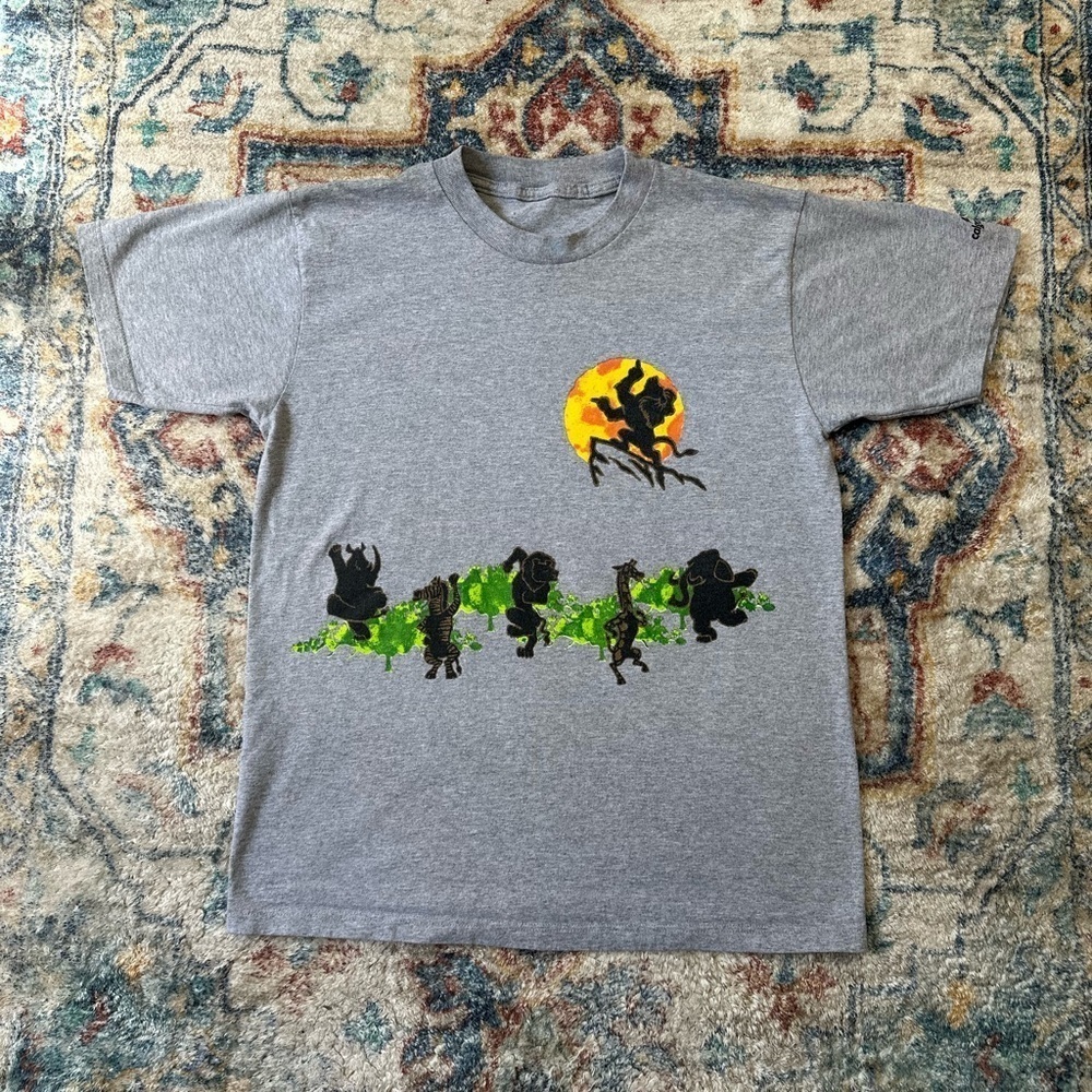 Vintage Calgary Zoo Animals Wrap Around Print T-shirt Medium